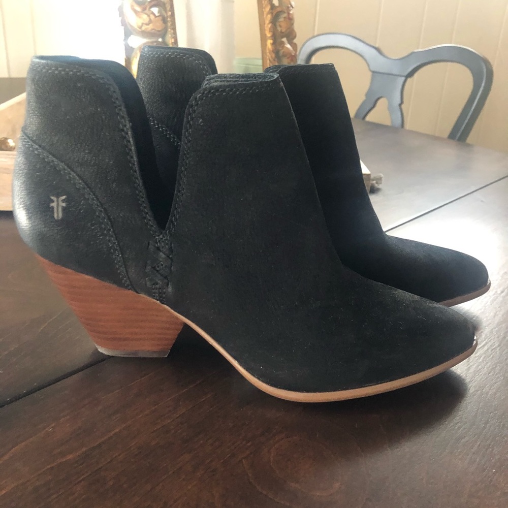 Women’s Black Booties